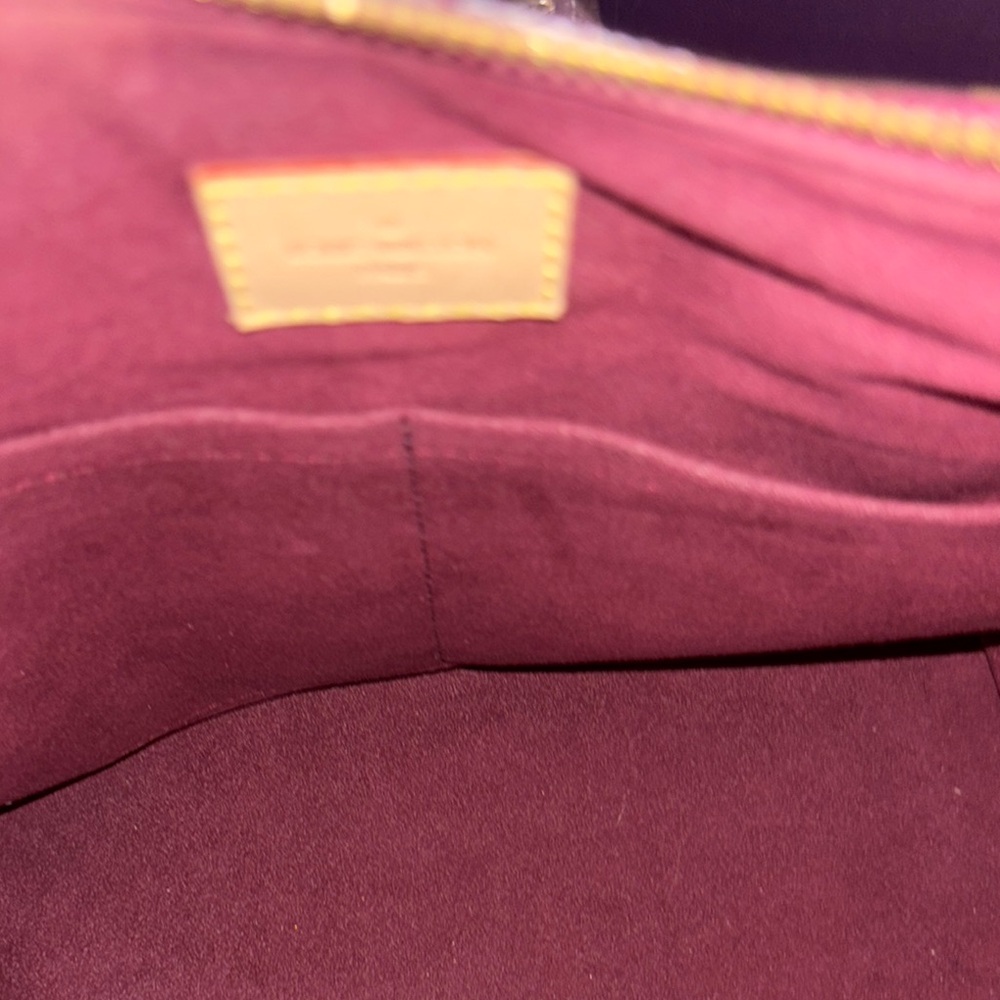 Louis Vuitton Brown and Tan Satchel with Iconic Monogram - Picture 10 of 17
